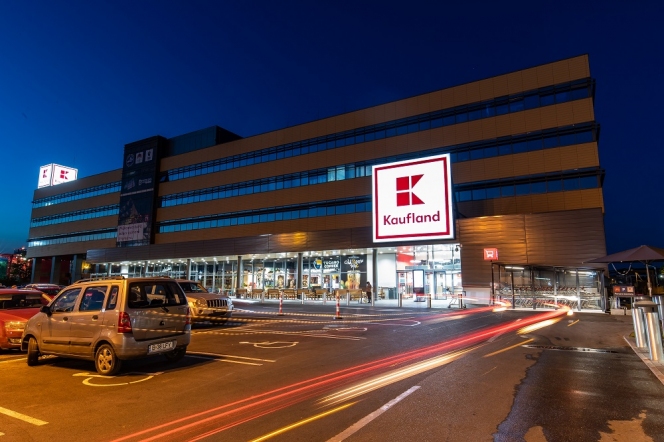 Kaufland România introduce Ora liniștită în toate magazinele sale, din solidaritate pentru persoanele cu autism