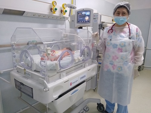 Maternitatea Spitalului Municipal Medgidia, devenită linie COVID-19 pentru regiune, dotată urgent de Salvați Copiii cu sprijinul Libris