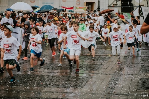 În 1 iunie, Sibiul se pune în mișcare la cea de-a opta ediție a Maratonului Internațional Sibiu