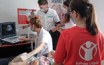 România dă un sfert dintre mamele minore din Uniunea Europeană: Caravana medicală ajunge în orașul Babadag