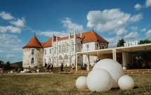 Pentru cele 15.000 de PET-uri și doze colectate de participanții la Electric Castle, Lidl România donează 200.000 de lei pentru castelul Bánffy din Bonțida